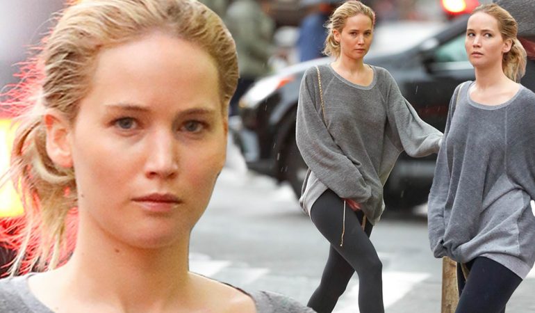 Jennifer Lawrence Goes Makeup Free In The Streets of New York