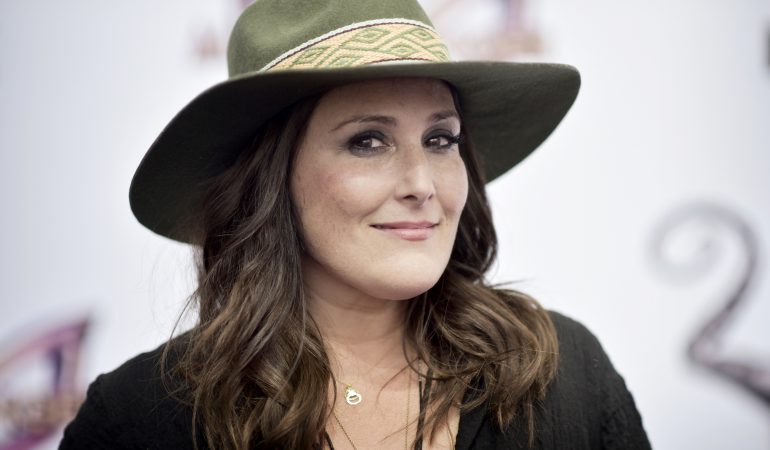 Ricki Lake Talks About Her Complicated Relationship With Weight Loss and Diet Culture