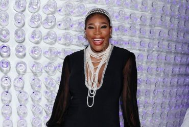 Serena Williams Dazzles in Black Attire at 2023 Met Gala, Delights Fans with Announcement of Second Pregnancy.