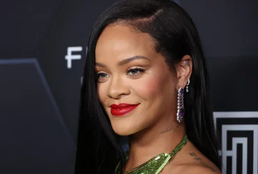 Fenty Takes the Court: Rihanna’s Beauty Brand Partners with the New York Liberty.