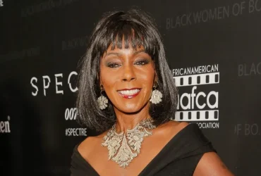 Judy Pace, trailblazing actress and model known for Peyton Place, Brian’s Song, and The Young Lawyers, passes away at 83.
