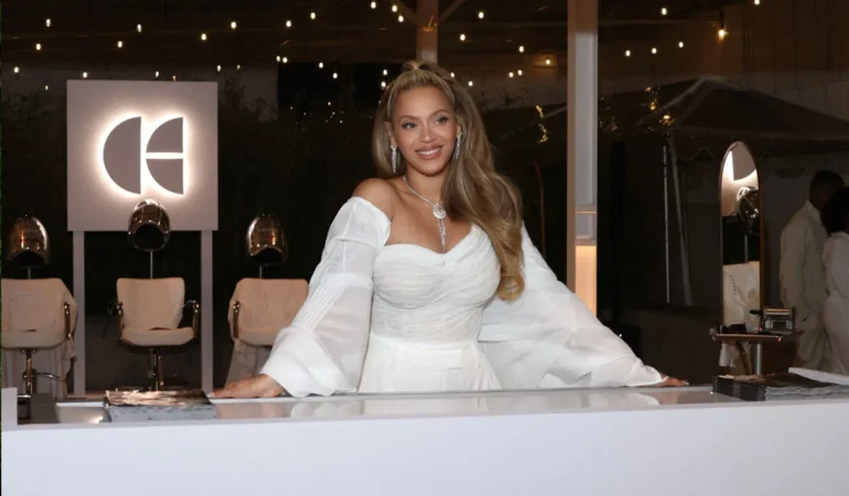 Beyoncé’s BeyGood Foundation donates $100K to the University of Houston.