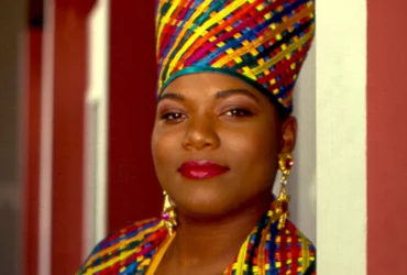 Queen Latifah and Dionne Warwick have been selected to be honored at the Kennedy Center.￼￼￼￼￼￼￼