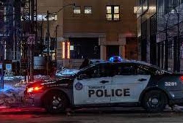 8 Teenage Girls Stab Man To Death