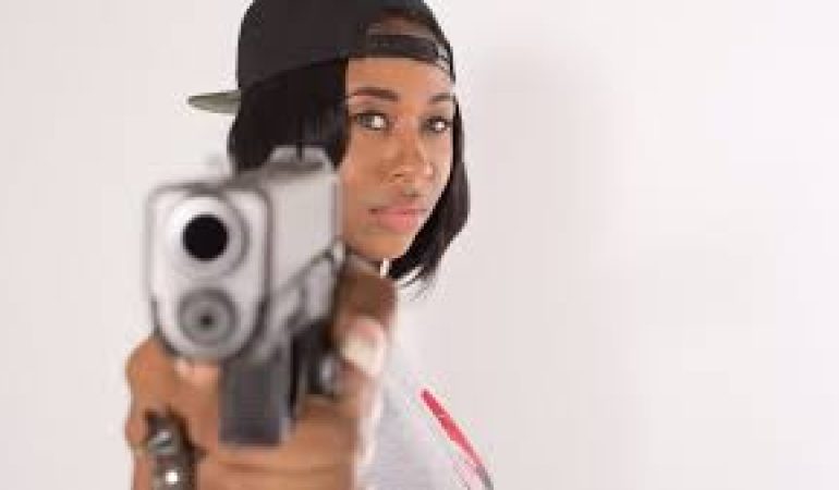 Woman Shoots Husband In The Face On Christmas Eve