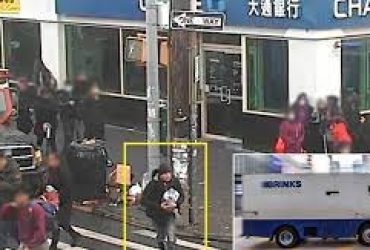 Thieves Swipe $300,000 From Armored Truck