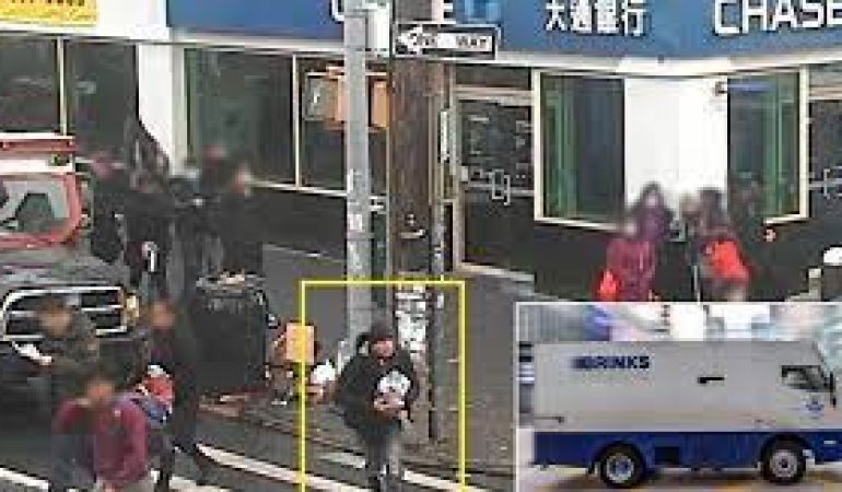 Thieves Swipe $300,000 From Armored Truck