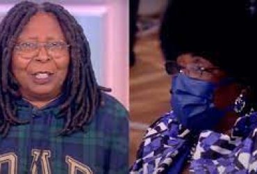 Audience Member Called Whoopi Golderberg An “Old Broad”
