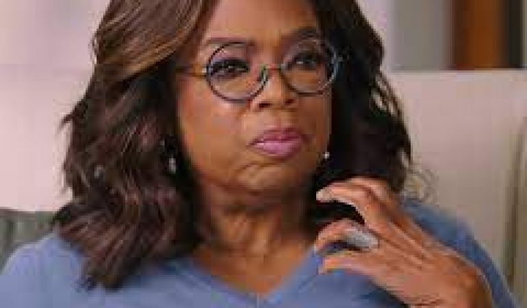 Oprah Opens Up About the Stigma Of Women Getting Older