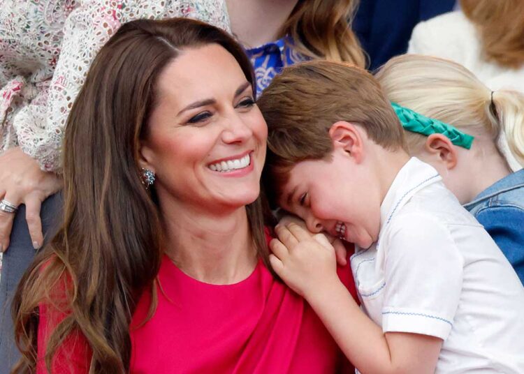 Kate Middleton no longer lives with Prince Williams and now lives with her kids.